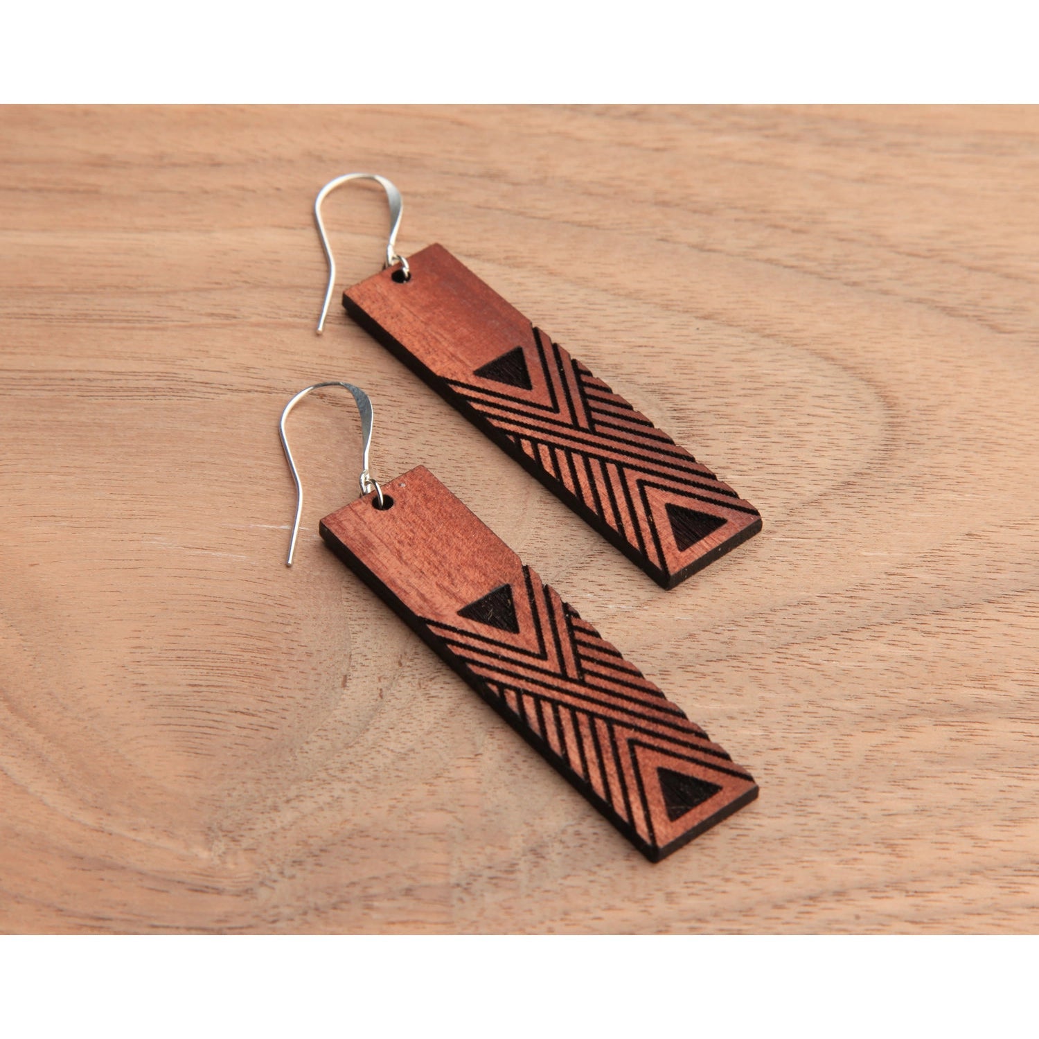 Handmade Wooden Earrings - "Hiwi" - Cultural Seeds